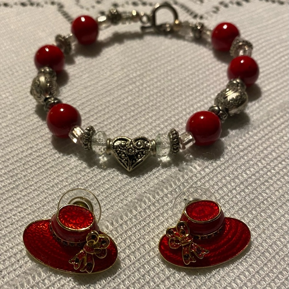 Red Hat earrings and bracelet